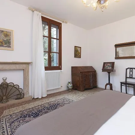 Santa Marta By Halldis *