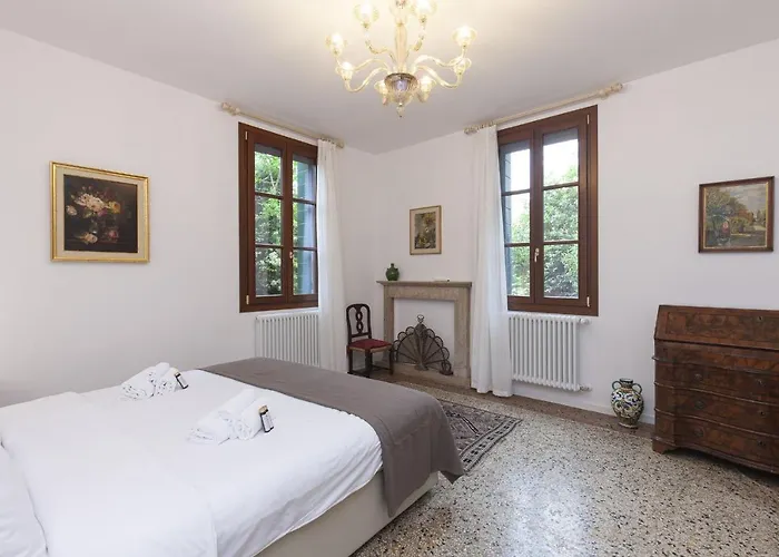 Santa Marta By Halldis