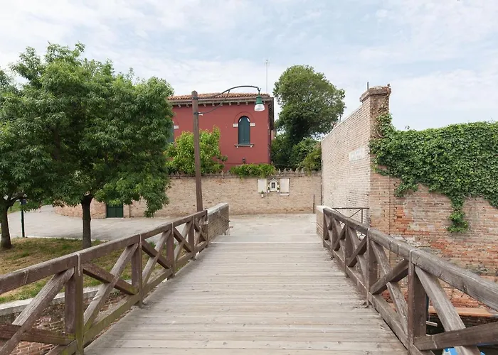 Santa Marta By Halldis *