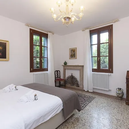 Santa Marta By Halldis